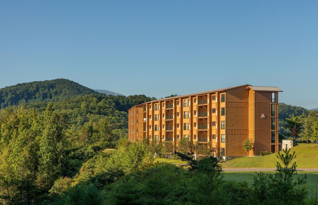 mountainloft resort smoky mountains bluegreen vacations gatlinburg tennessee