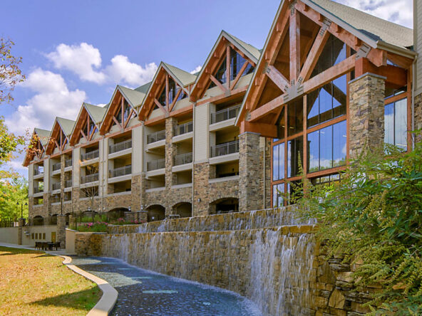 Paradise Point Resort