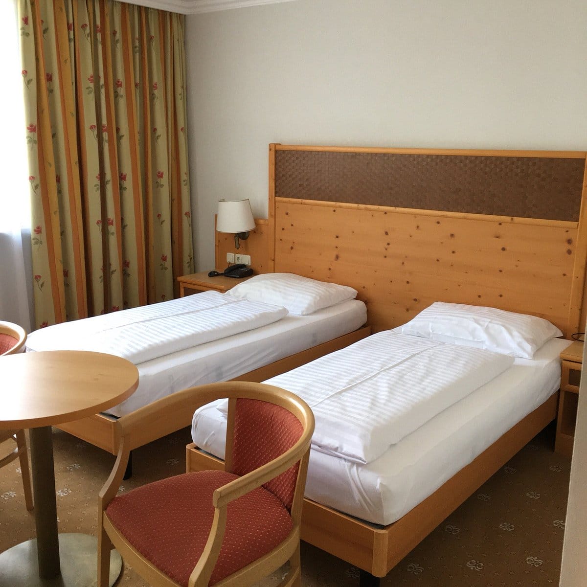 Alpenland Sporthotel beds