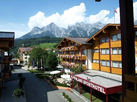 Alpenland Sporthotel ext