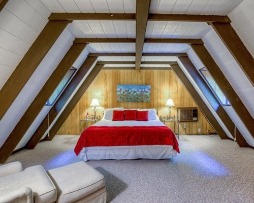 Club Chalet of Gatlinburg bedroom