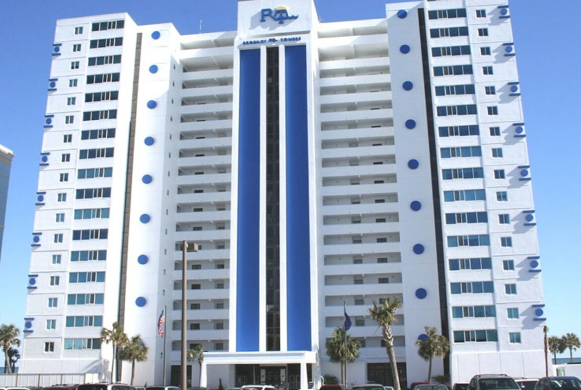 Club Regency At Regency Towers Building