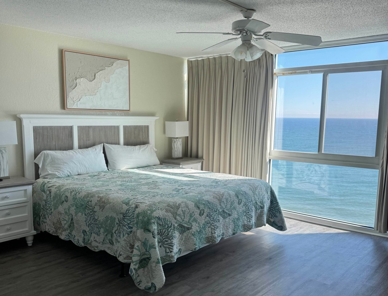 Club Regency At Regency Towers Main Bedroom