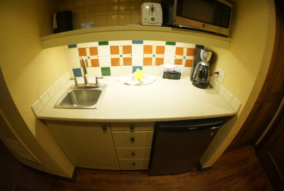 wilderness lodge studio kitchen