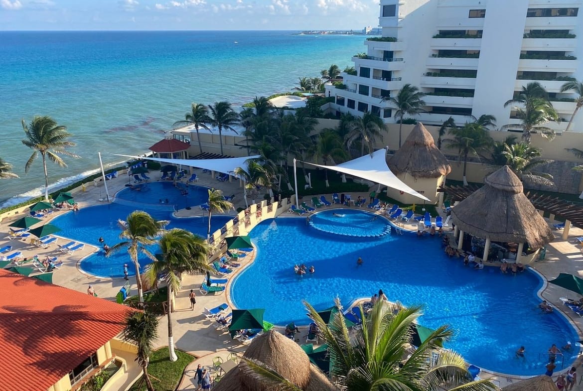 Gr Solaris Cancun