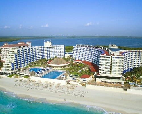 Golden Shores And Crown Paradise Cancun