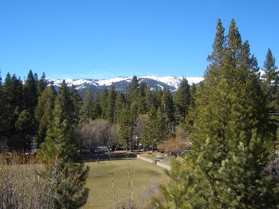 hyatt high sierra lodge