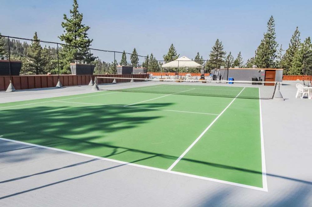 Hilton Vacation Club Tahoe Seasons Tennis Courts