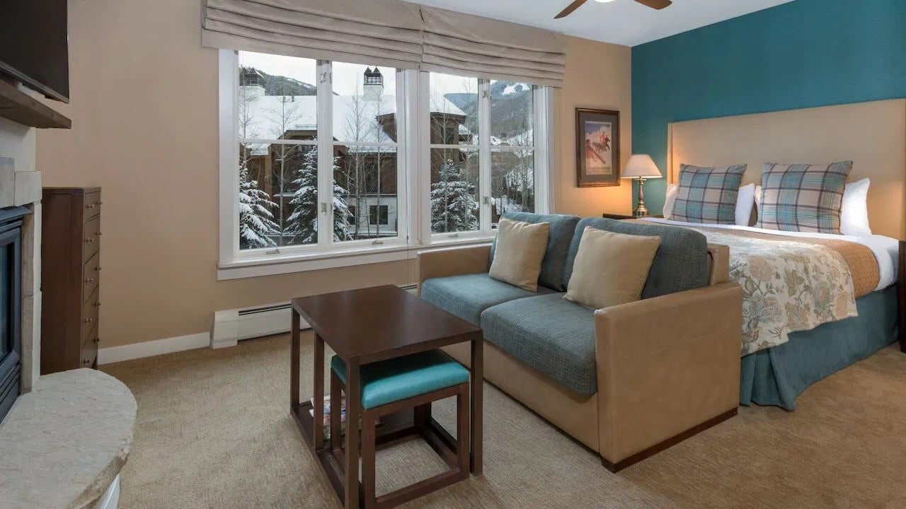 Hyatt Mountain Lodge Bedroom