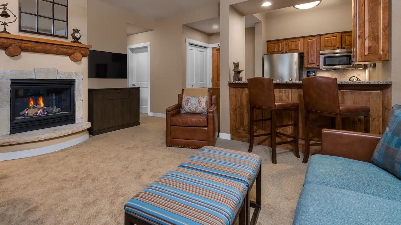 Hyatt Mountain Lodge Living Room