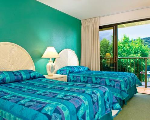 Kauai Beach Villas — Twin Bedroom