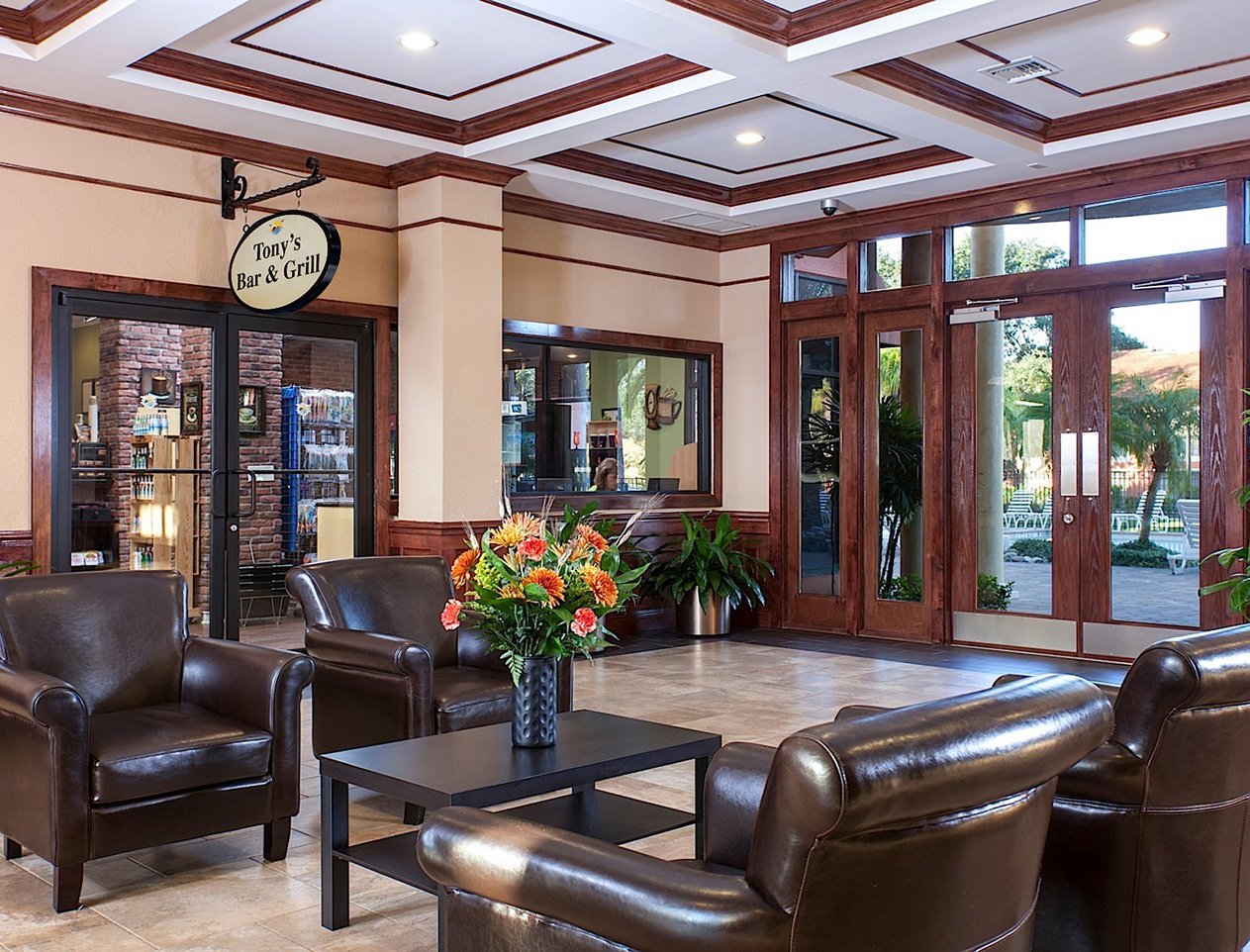 Legacy Vacation Club Orlando – Oaks Tony's Bar and Grill