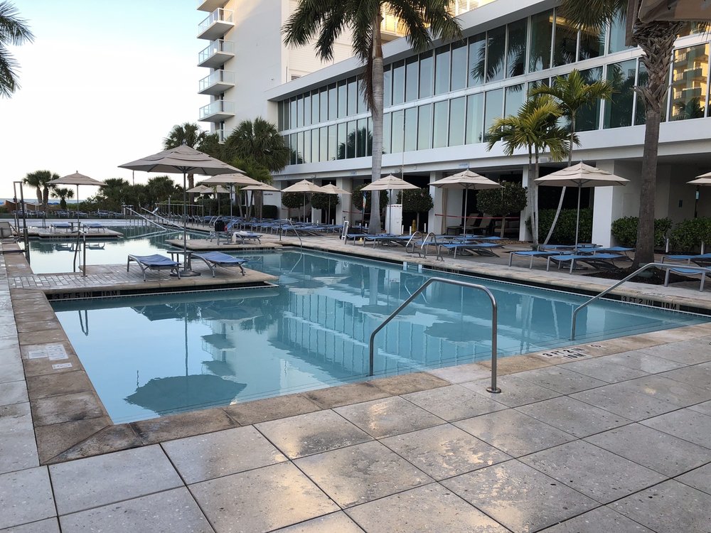 Marriott’s Crystal Shores On Marco Island Swimming Pool