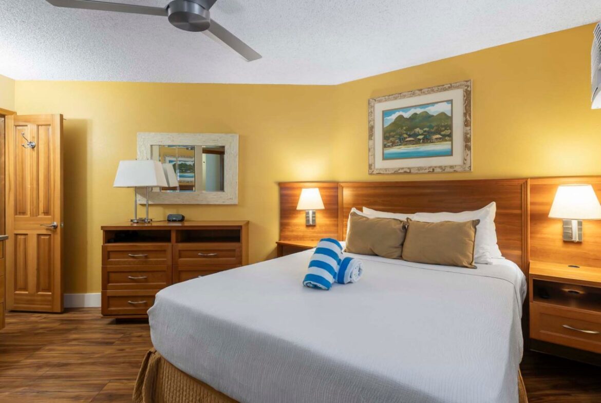 Maui Sunset I And II Bedroom