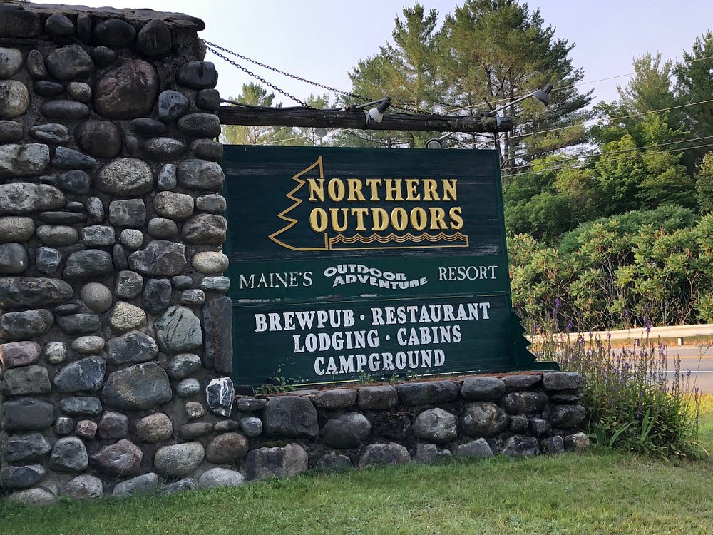 Northern Outdoors Entrance Sign