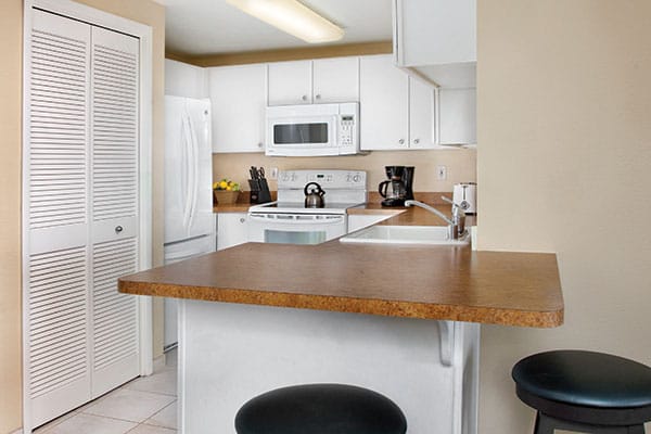 Worldmark Oceanside Harbor Kitchen