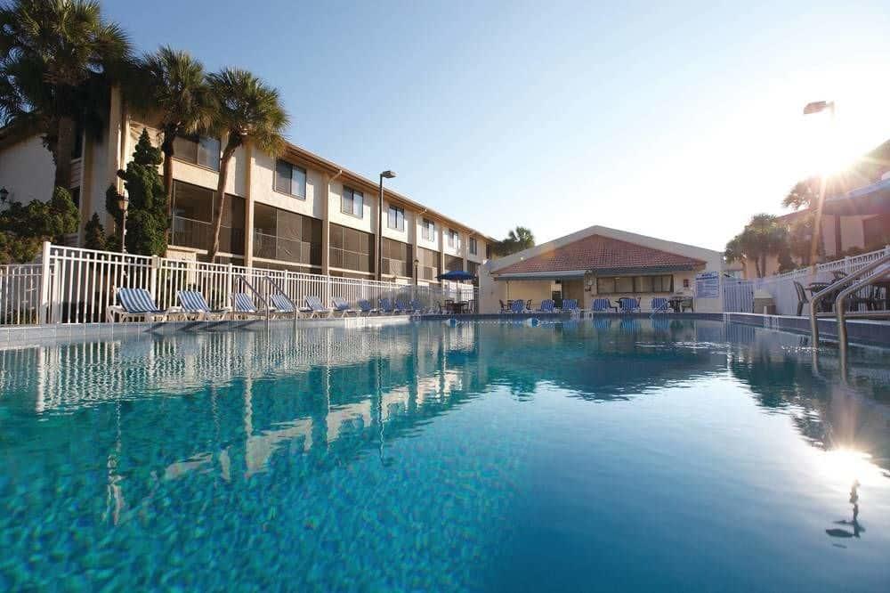 Orlando International Resort Club — Pool