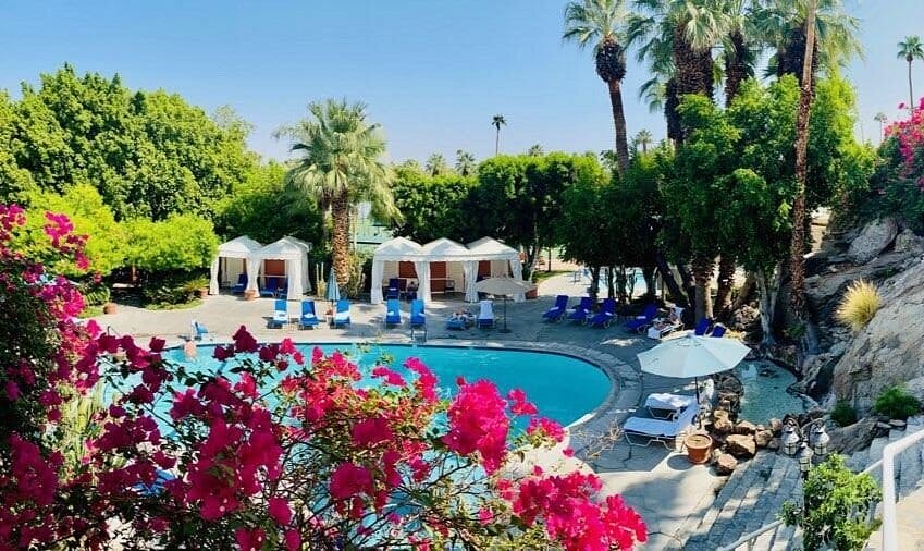 Palm Springs Tennis Club Pool