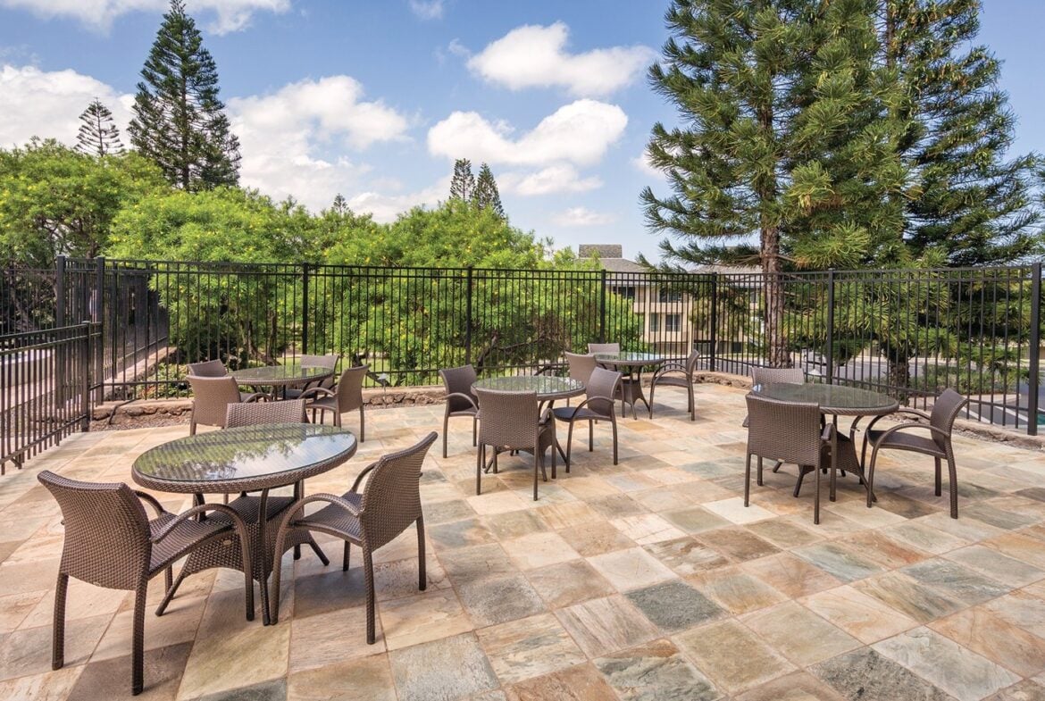 Paniolo Greens Outdoor Seating
