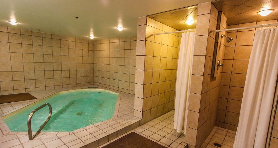 Park Hotel Condominiums Indoor Jacuzzi