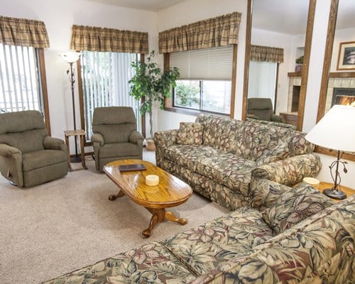 Pend Oreille Shores Resort