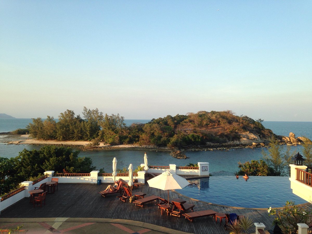 Quality Vacation Club At Samui Peninsula pool view