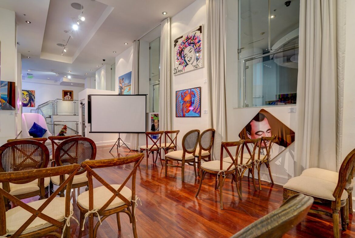 Sagamore Suites Hotel Lobby