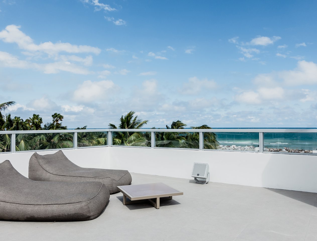 Sagamore Suites Hotel Lounge