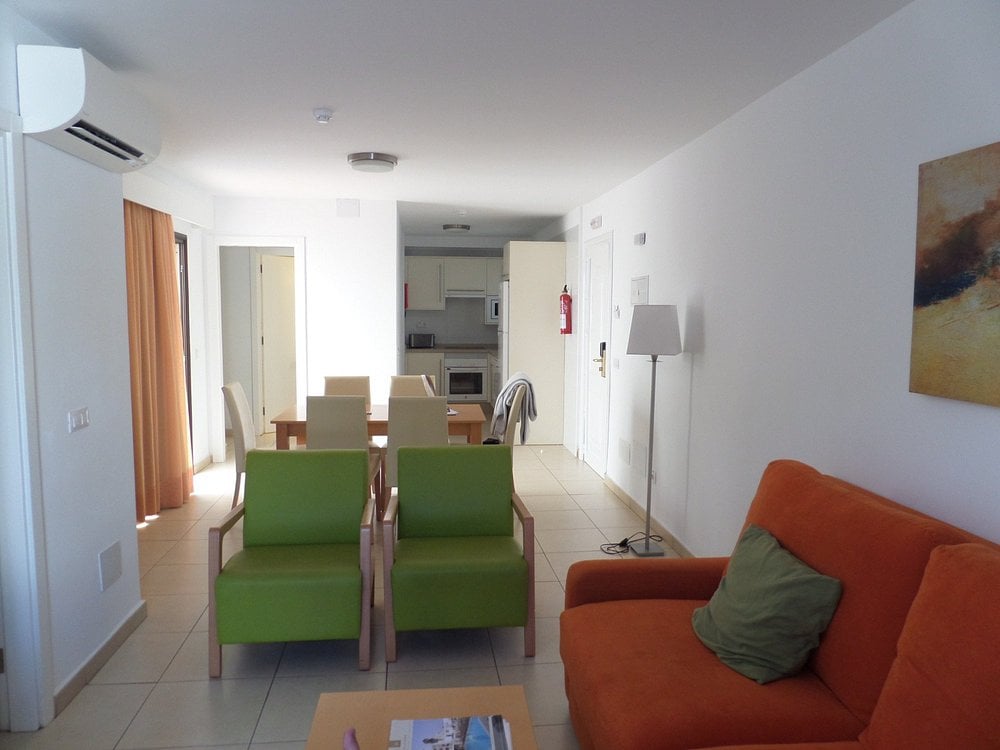 Sunset Bay At Torviscas Living Room