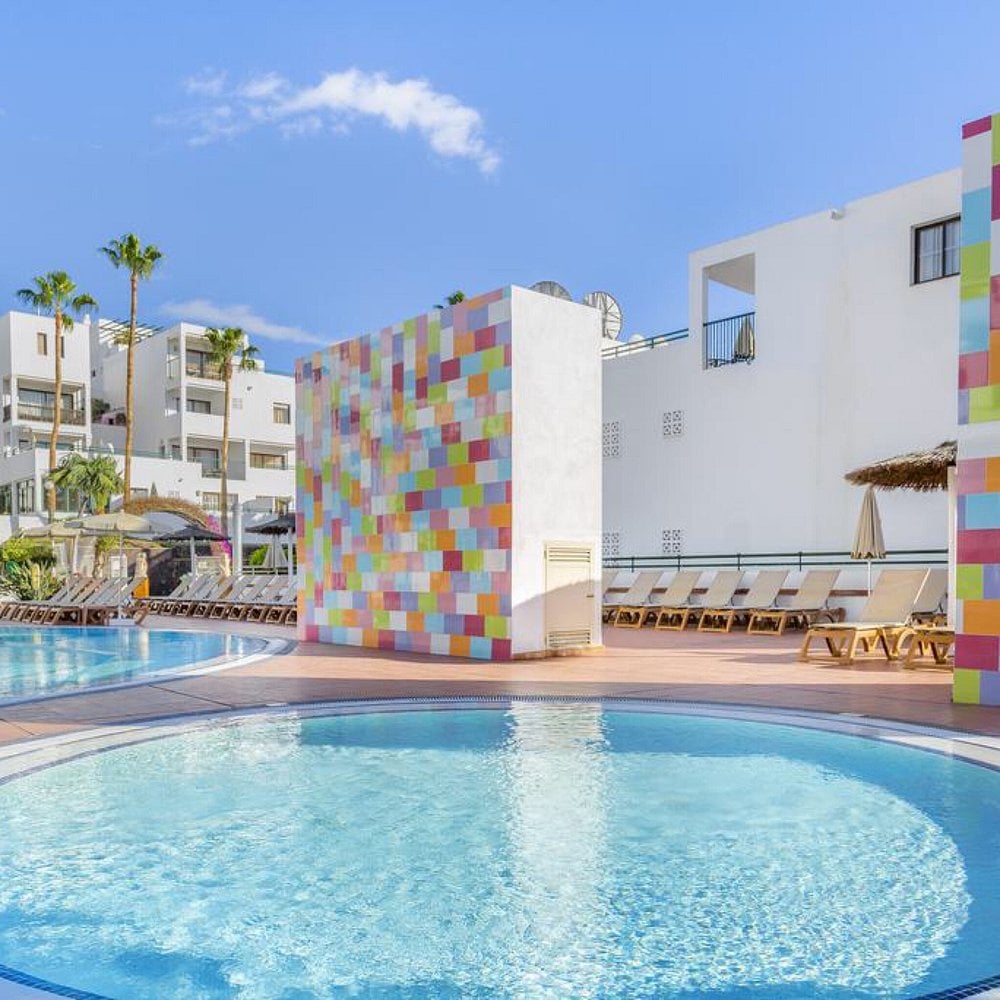 Sunset Bay At Torviscas Outside