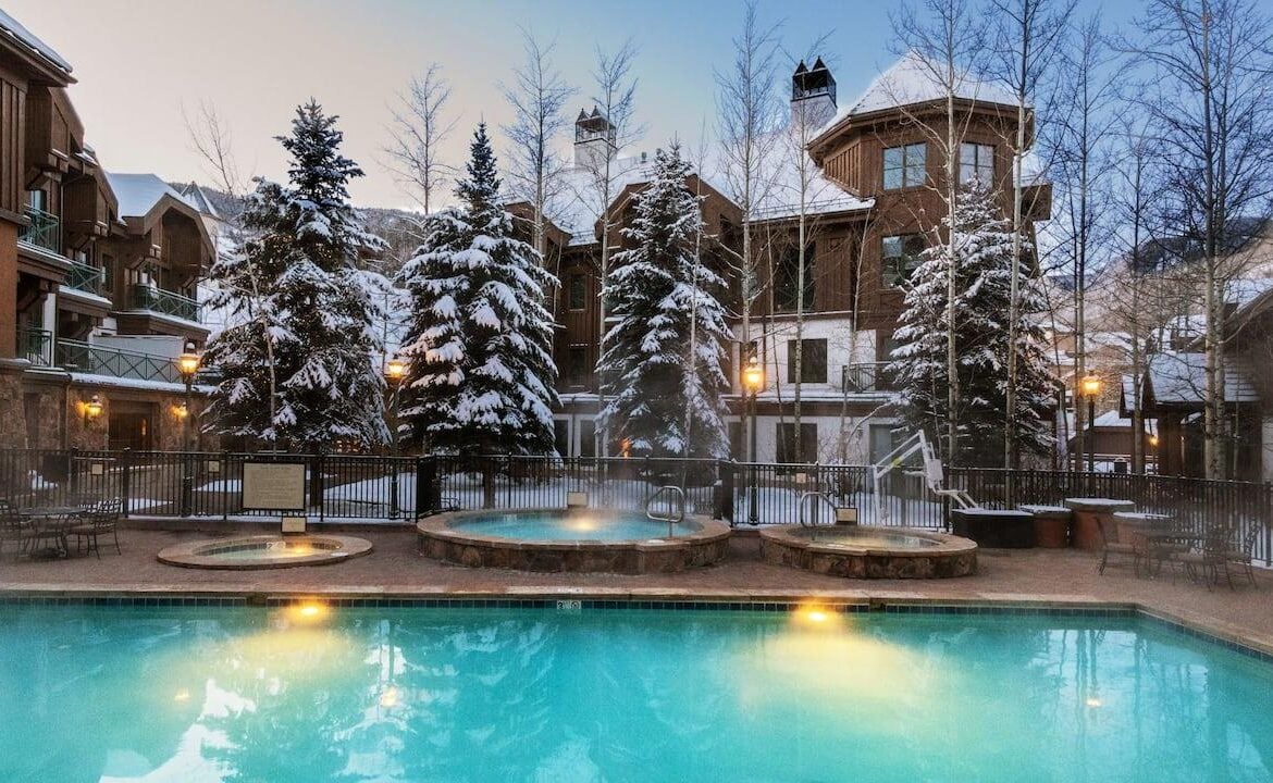 Swimming Pool at Hyatt Mountain Lodge