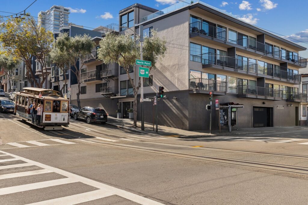 The Suites At Fisherman’S Wharf