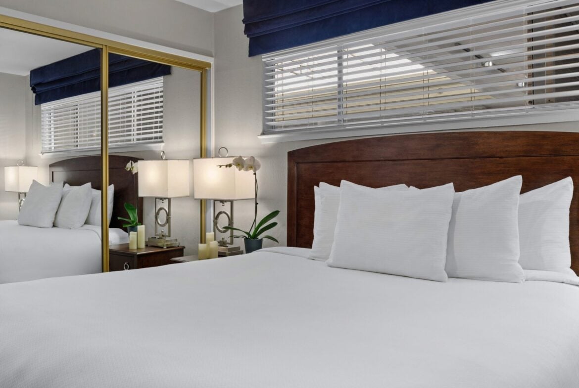 The Suites At Fisherman’S Wharf Bedroom