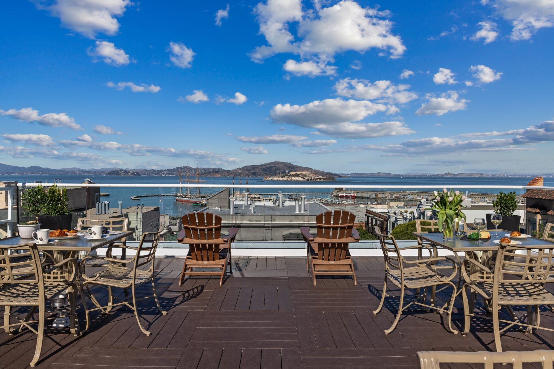 The Suites At Fisherman’S Wharf Outdoor View