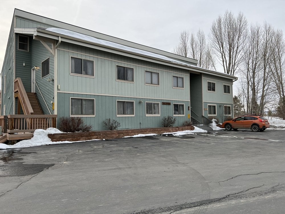 Twin Rivers Condominiums Building