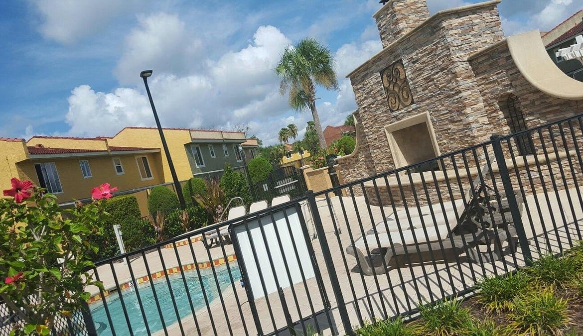 Vacation Villas At Fantasyworld hot tub