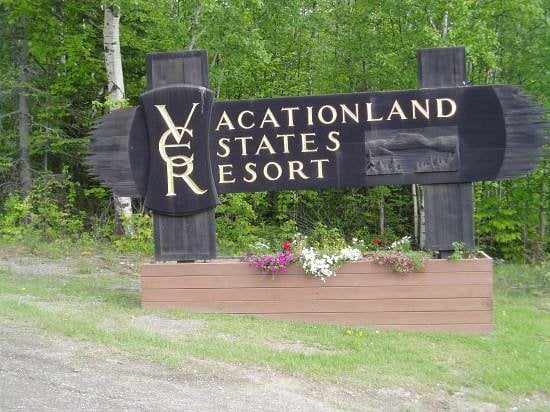 Vacationland Estates sign