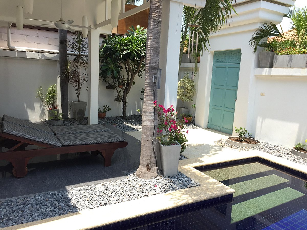 View Talay Villas Holiday Resort room outdoors