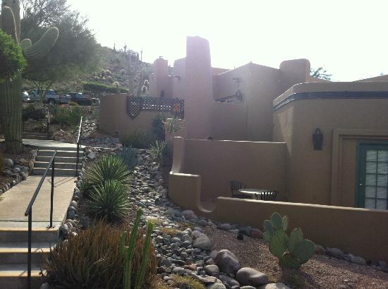 Villas Gold Canyon ext side 2