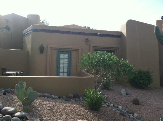 Villas Gold Canyon ext side