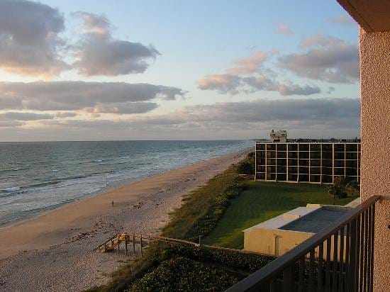 Vistana's Beach Club window view