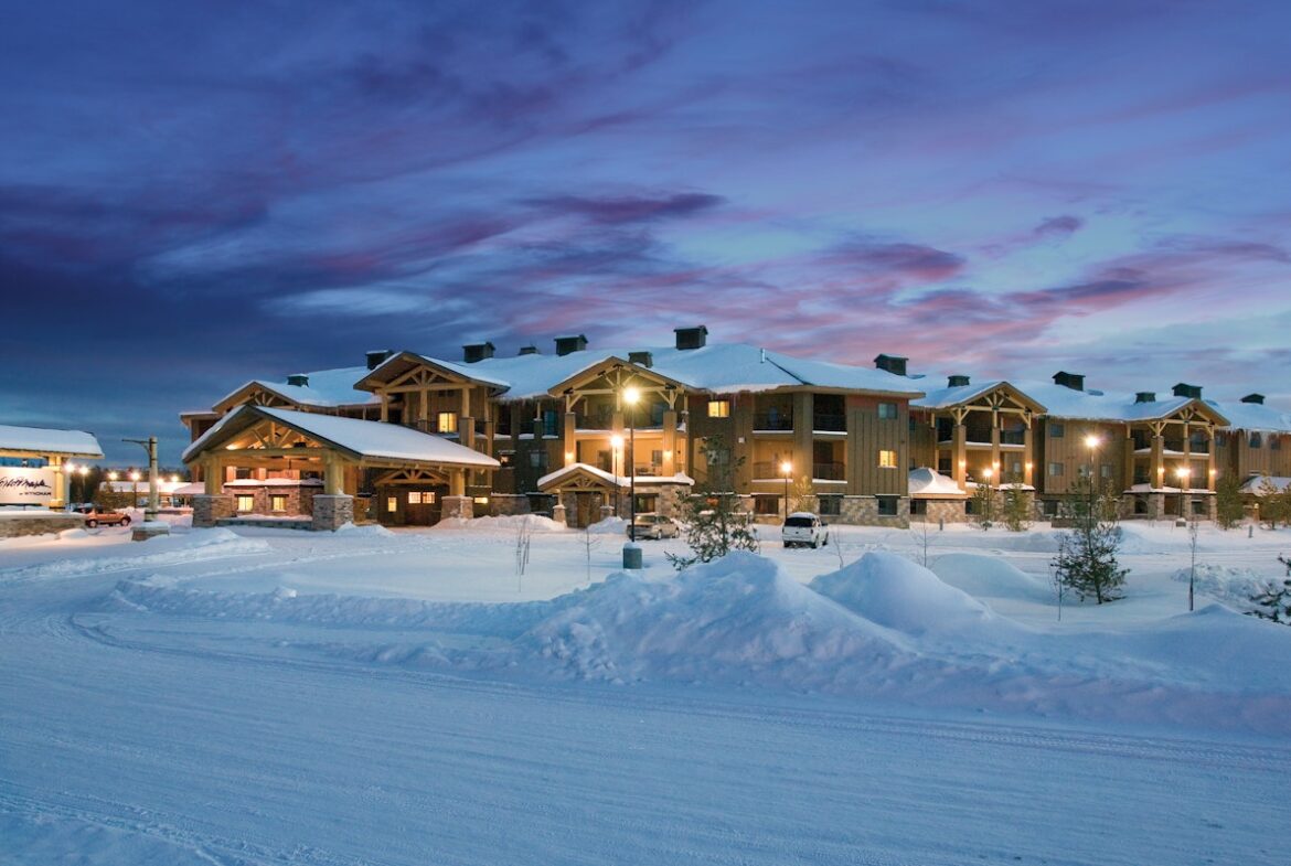 Worldmark West Yellowstone Ext Snow
