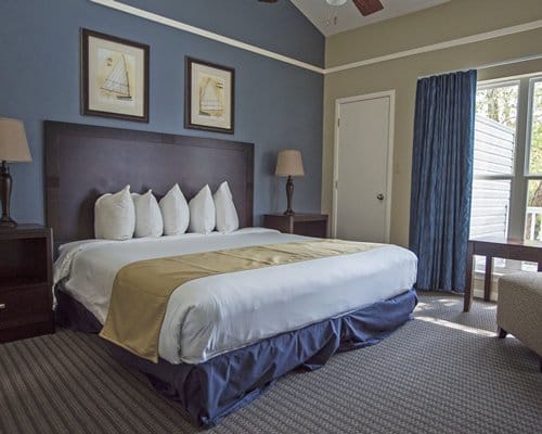 Wyndham Harbour-Windjammer Villas II bed