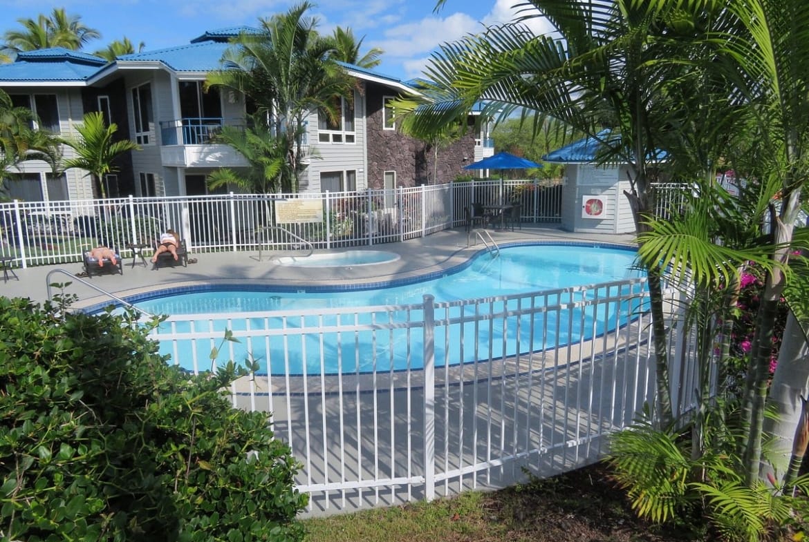 Wyndham Mauna Loa Village pool