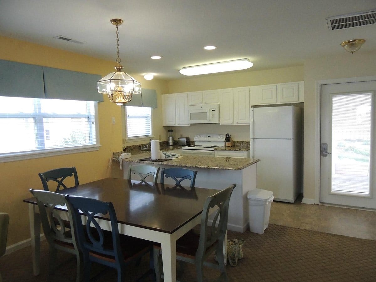 Wyndham Ocean Ridge kitchen