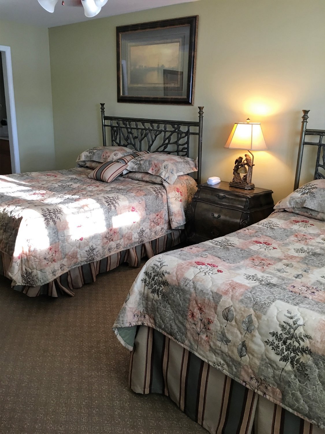 Wyndham Resort At Fairfield Plantation double beds