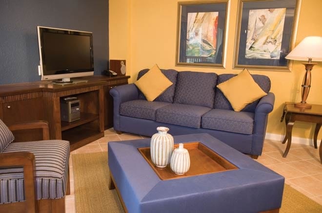 Wyndham Santa Barbara living room RCI Gold Crown Resort in Florida