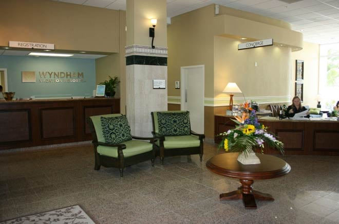 Wyndham Santa Barbara lobby