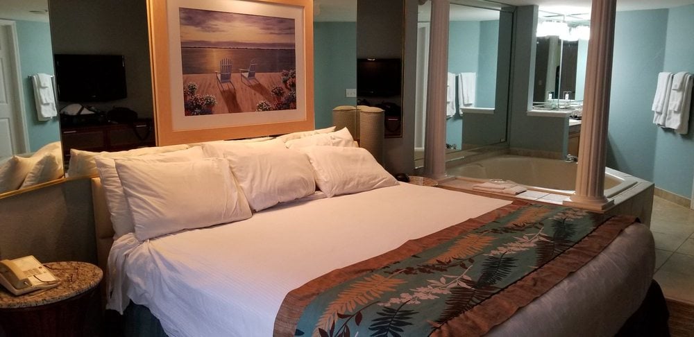 Wyndham Star Island Resort And Club bed