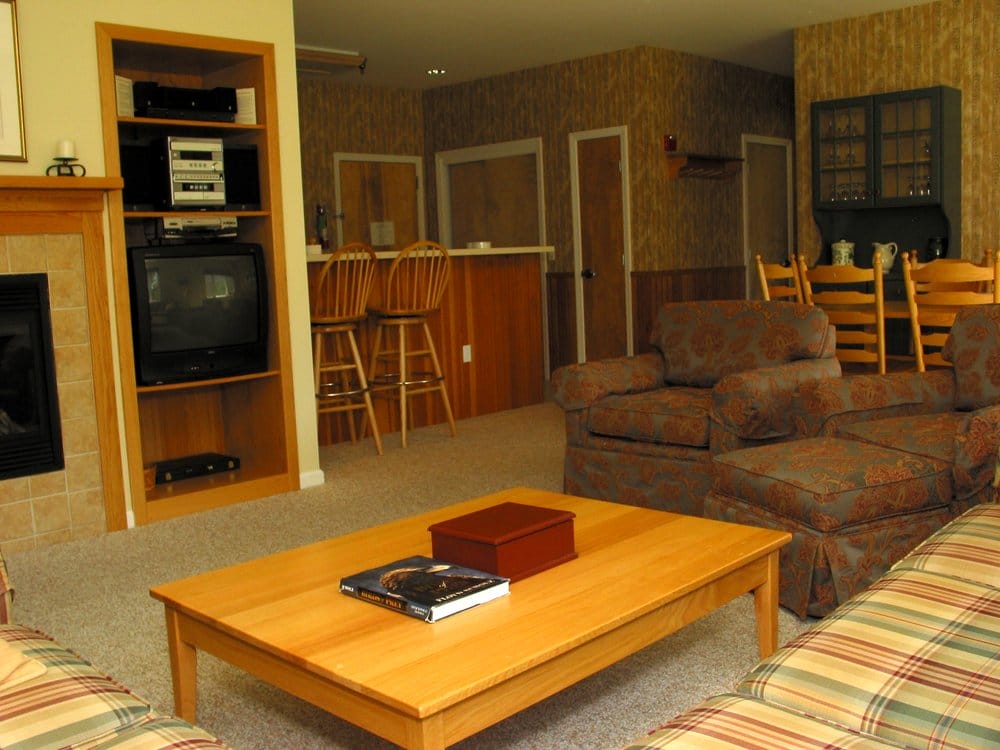 Wyndham Vacation Club Smugglers Notch living room